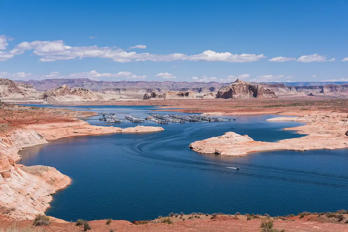 Monument Valley to Page