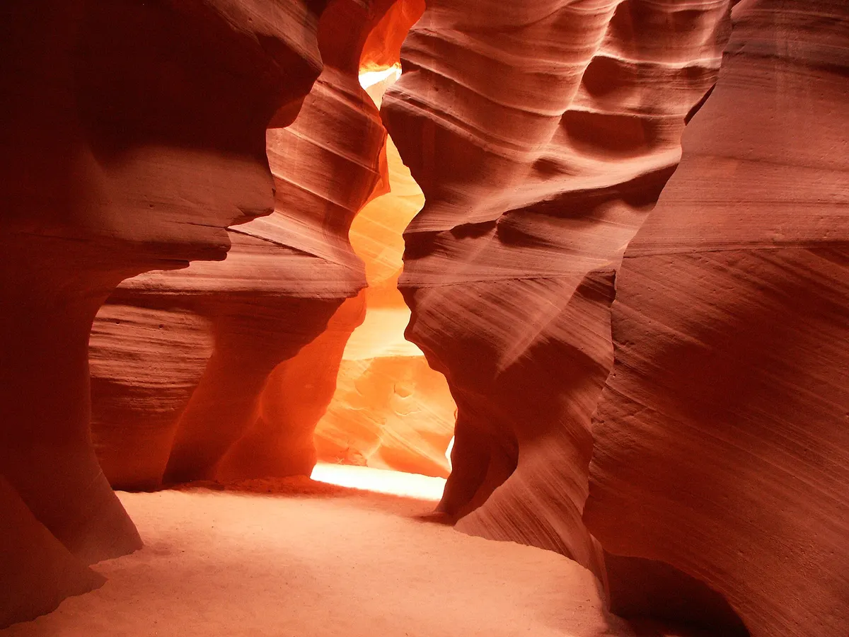 Lower Antelope Canyon guided tour
