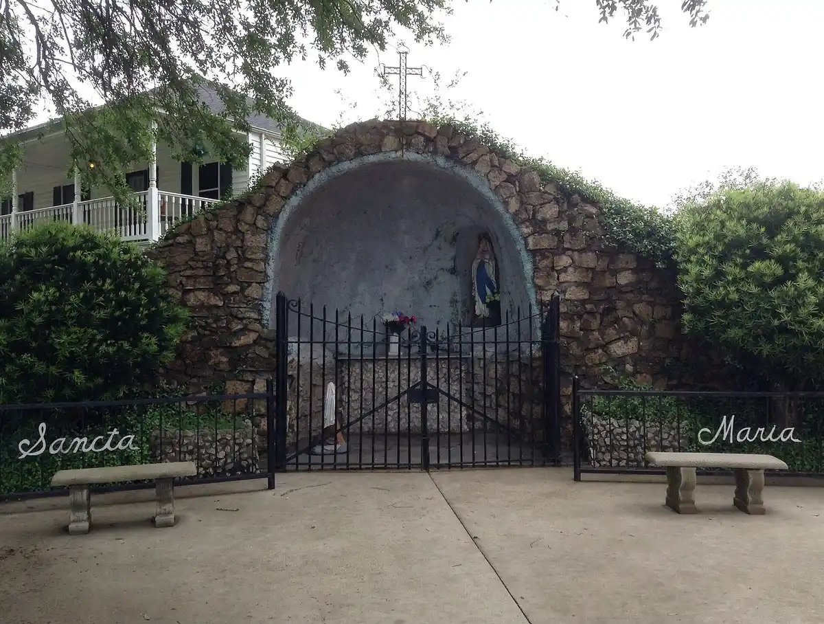 Depart via Breaux Bridge