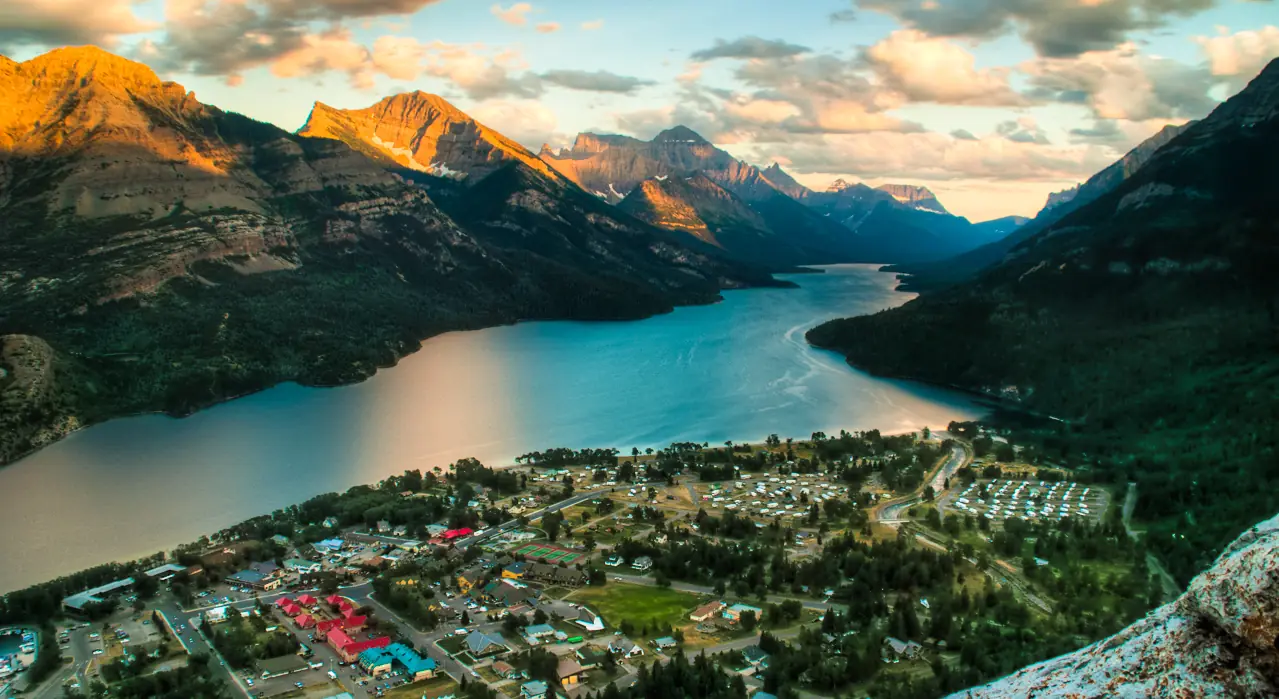 Stay in Waterton Park