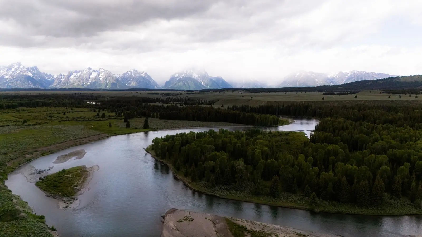 Yellowstone and Cody Itinerary: 4 Days With Grand Teton and Lamar Valley