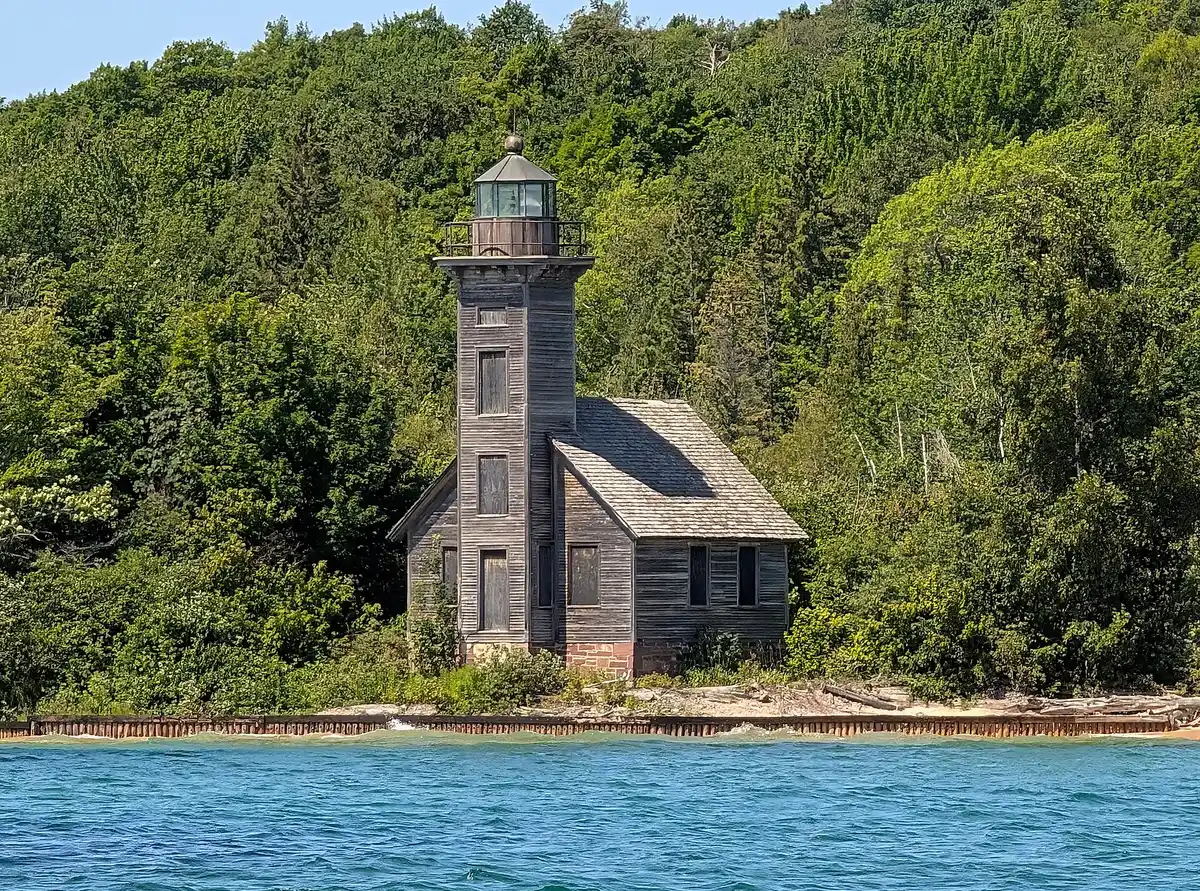 Pictured Rocks boat cruise