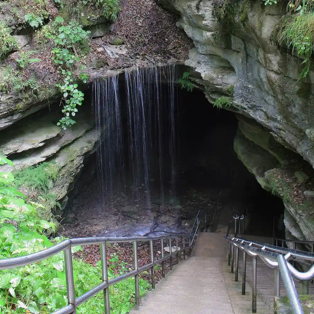 Mammoth Cave National Park Itinerary: 2 Days in Kentucky