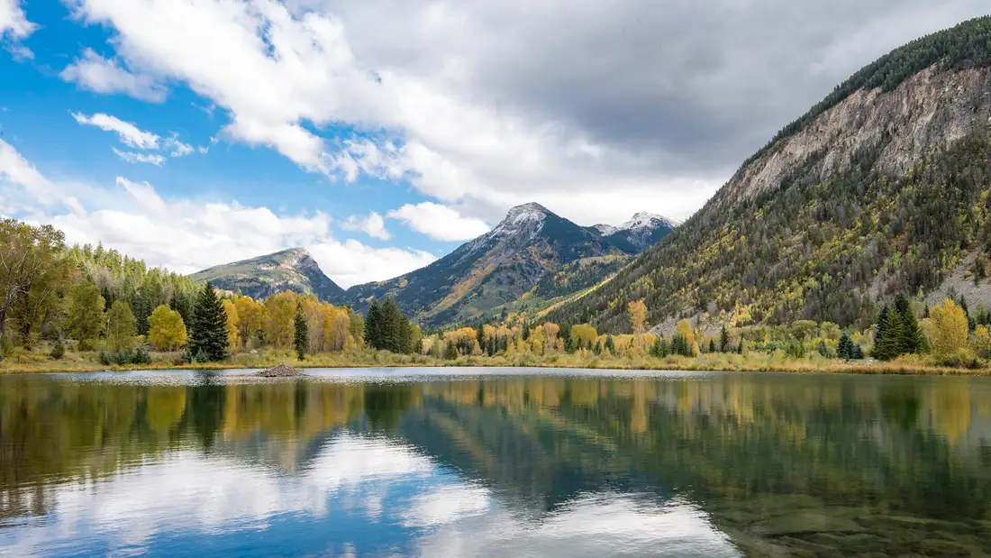 Maroon Lake Scenic Trail loop