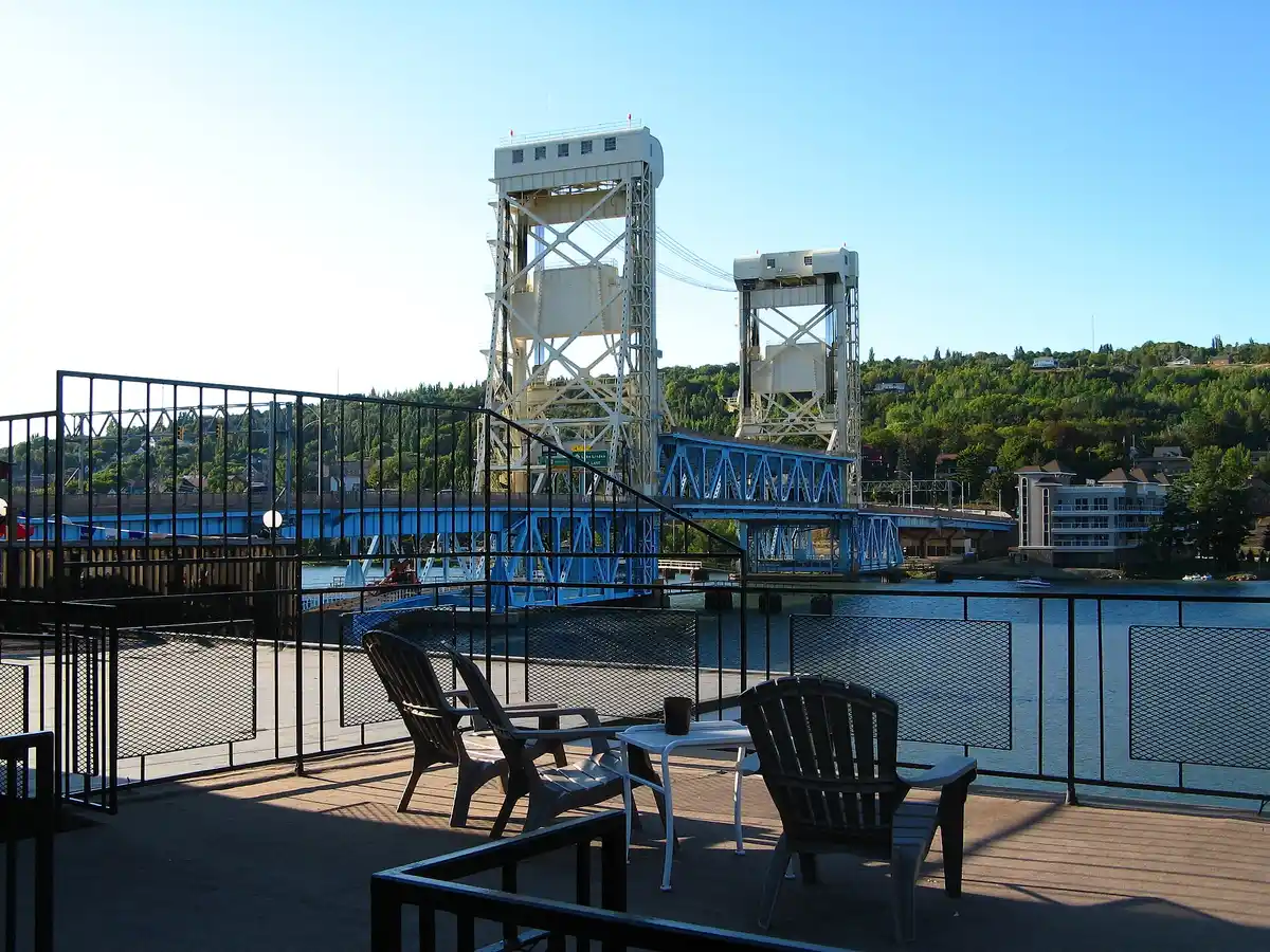 Stay in Houghton