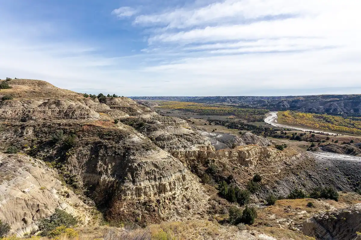 North Unit scenic road & Oxbow Overlook