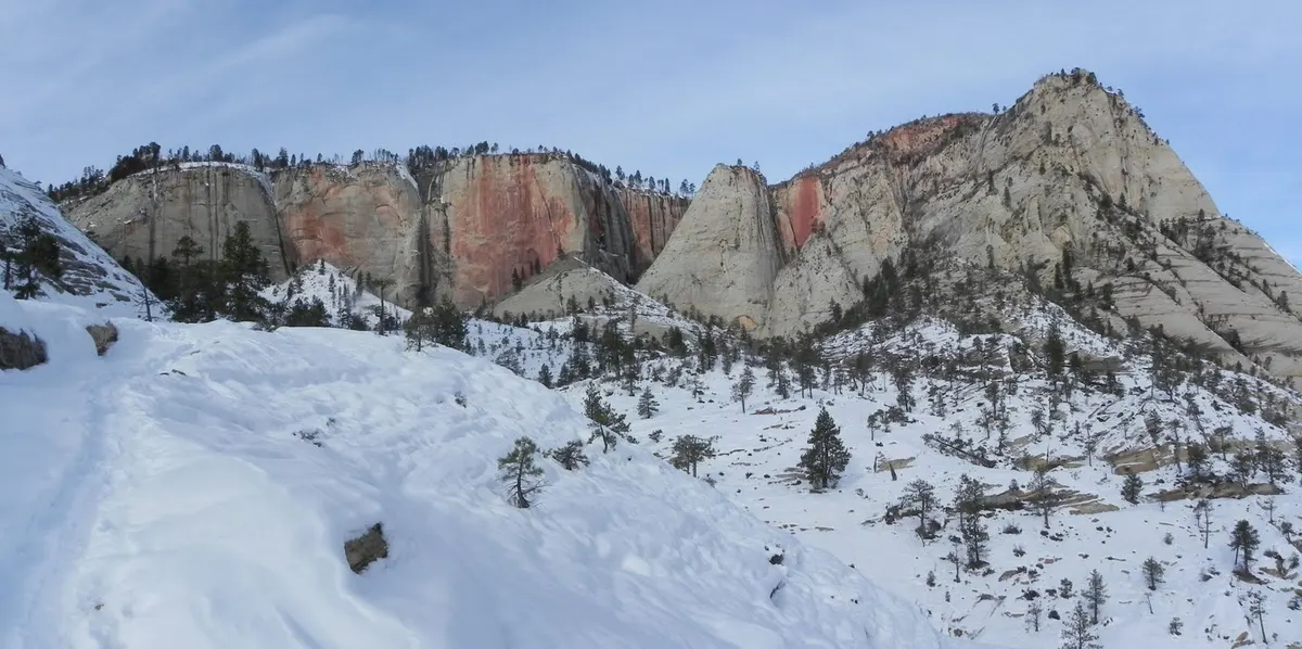 West Rim Trail · 30 miles along the rim
