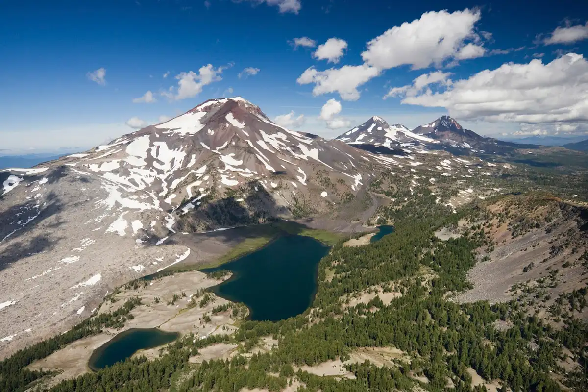 Best Time to Backpack the Three Sisters Wilderness in Oregon