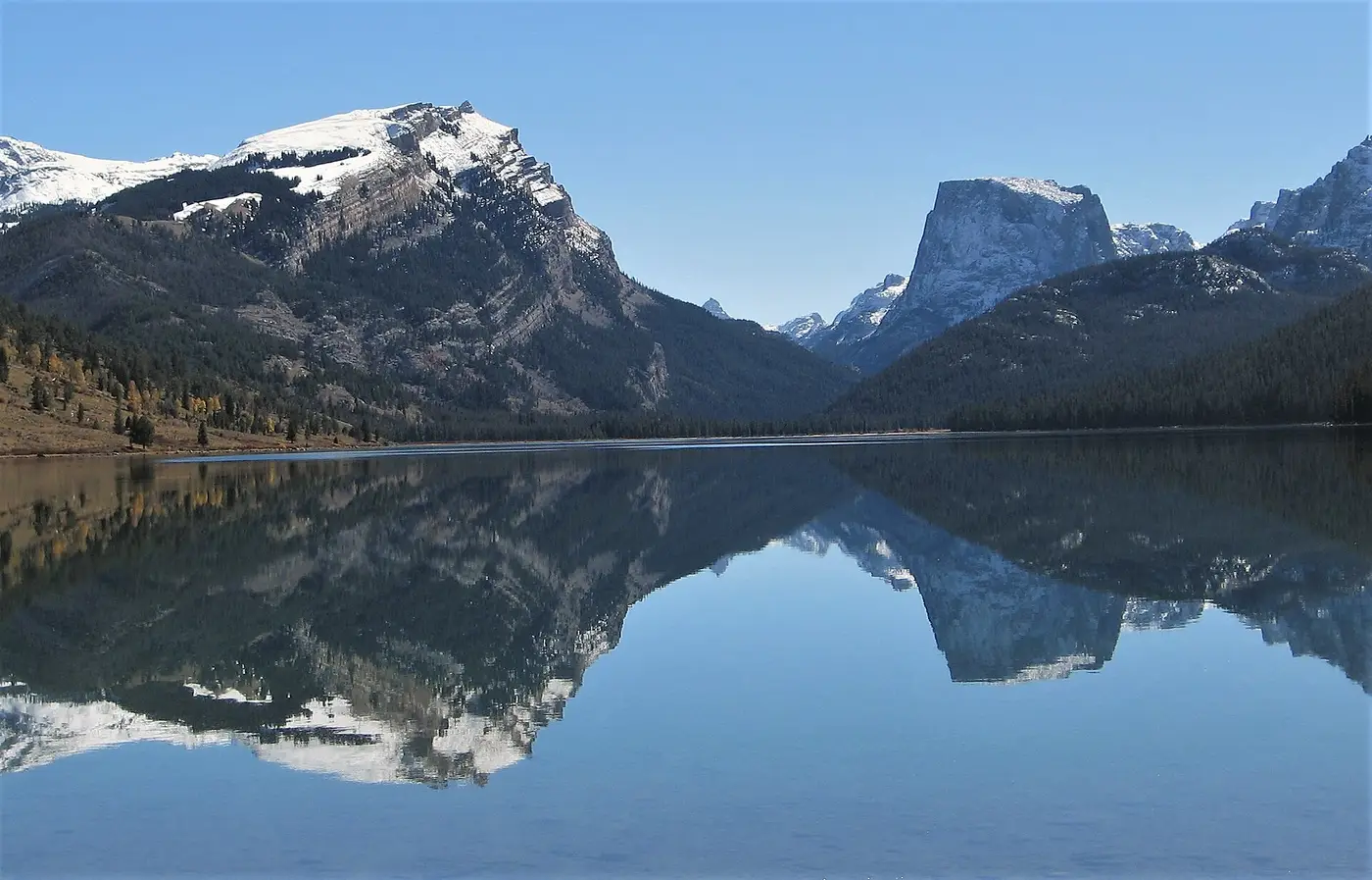 Wind River Range Thru-Hike: Boulder Lake to Green River Lakes in 7 Days